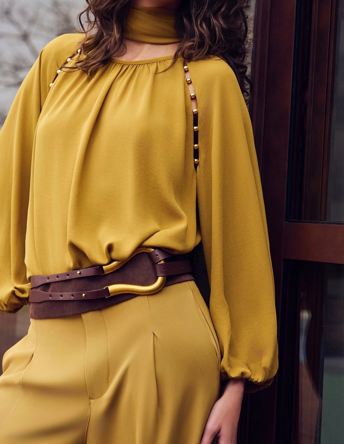 Blusa de Crepe com Detalhe ponteira