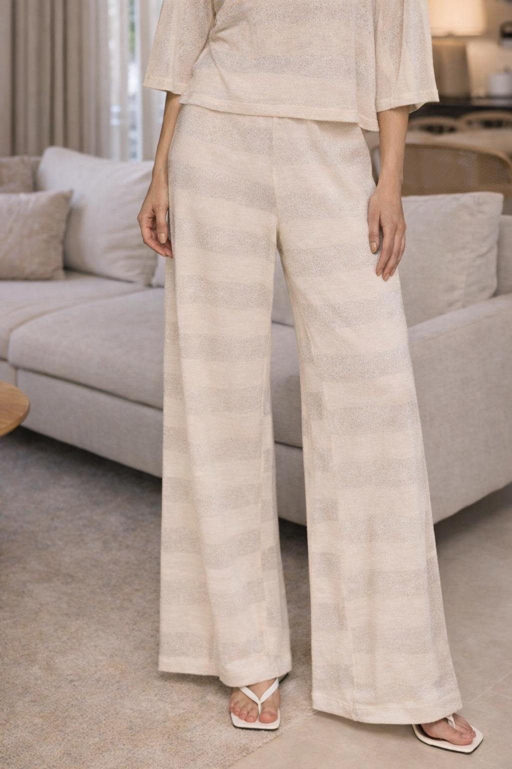 Calça pantalona de tricot