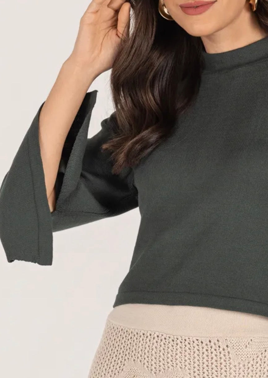 Cropped Tricot Manga 3/4 Com Fenda