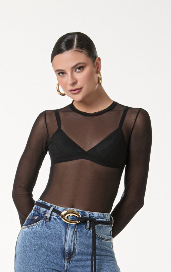 Blusa de Tule