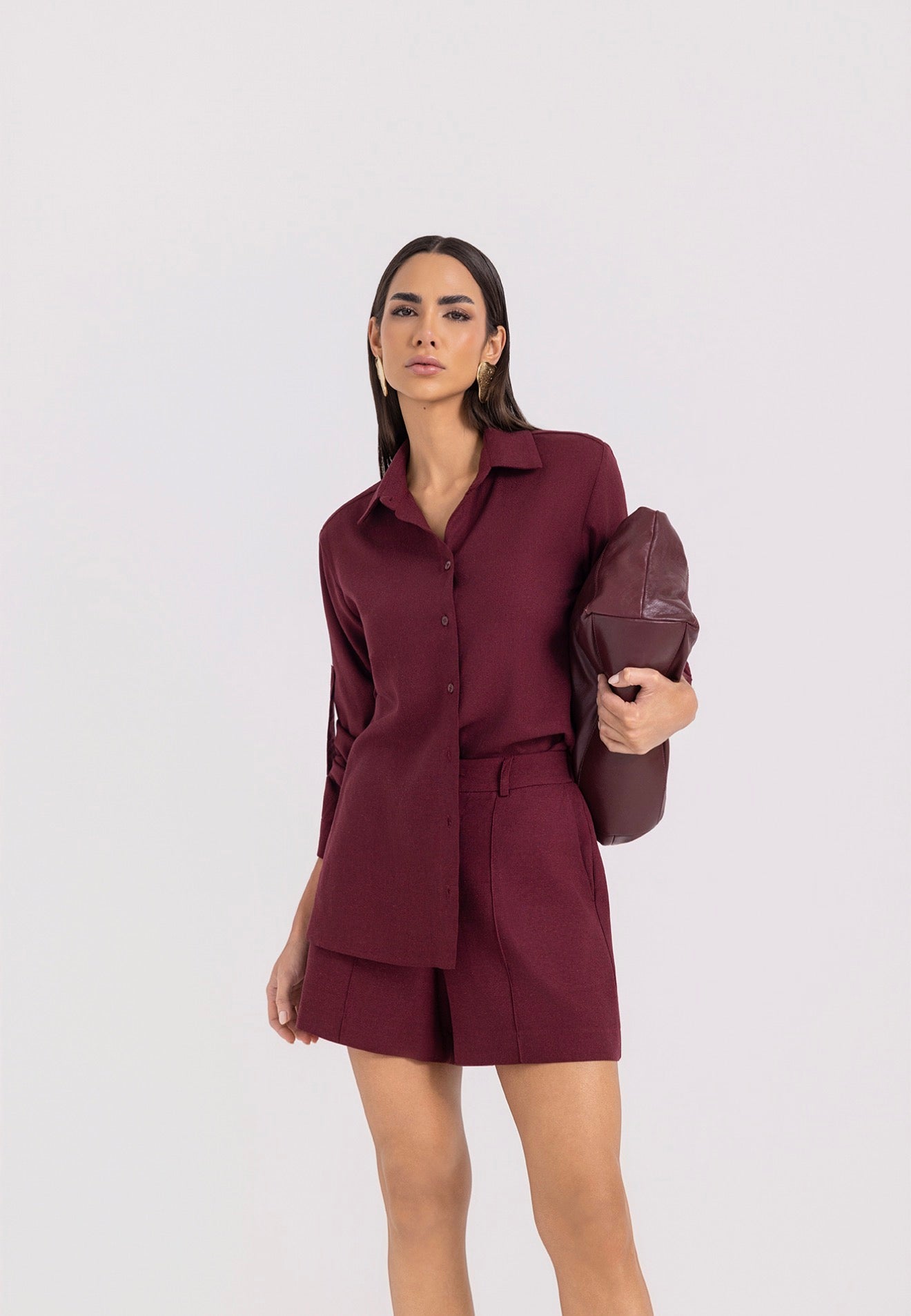 Camisa Básica com Abertura Lateral